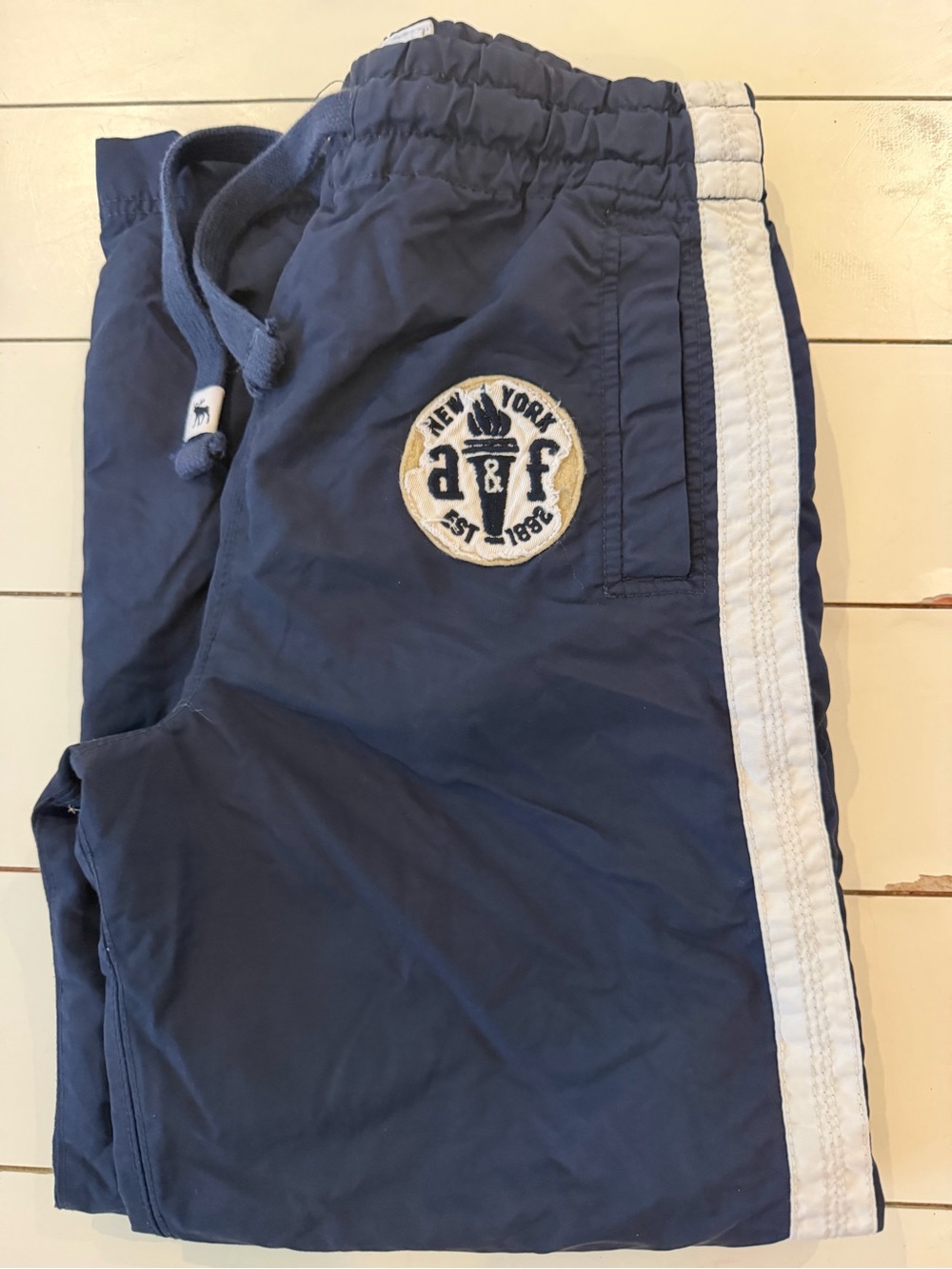 Abercrombie Navy Track Pants Men’s medium vintage